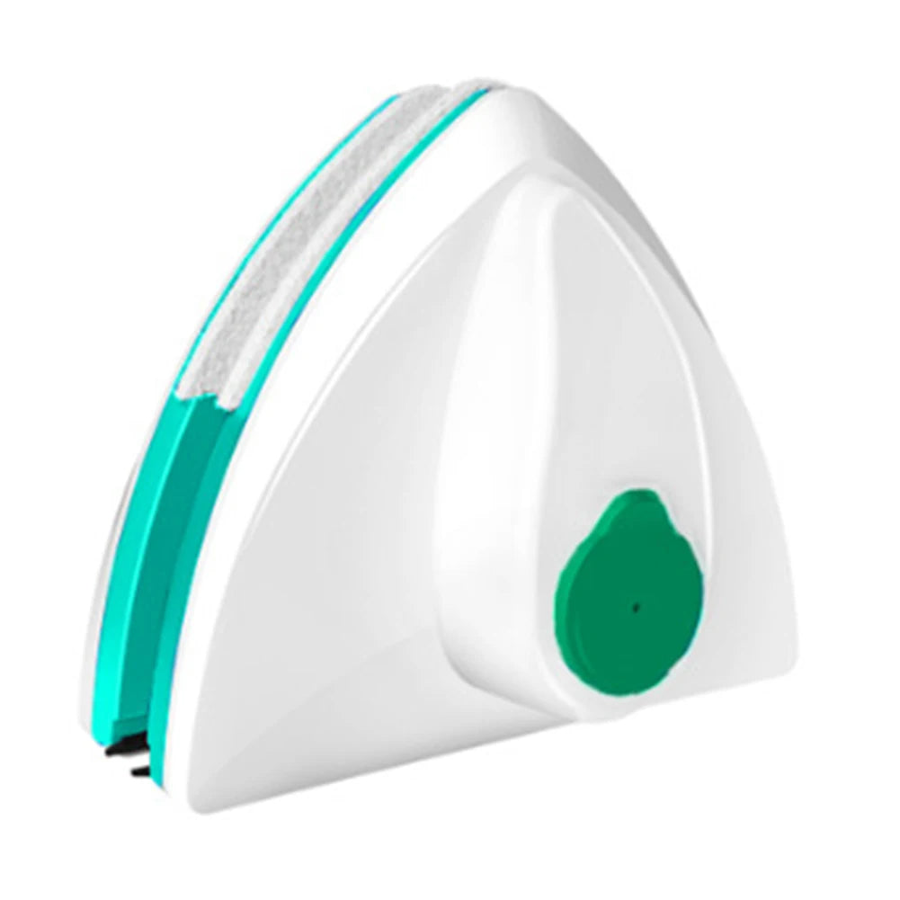 White magnetic window cleaner with a green edge and green cap, the 15-26 mm version
